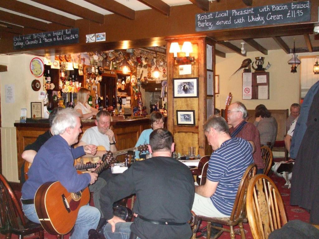 The Bridge Inn ريث المظهر الخارجي الصورة